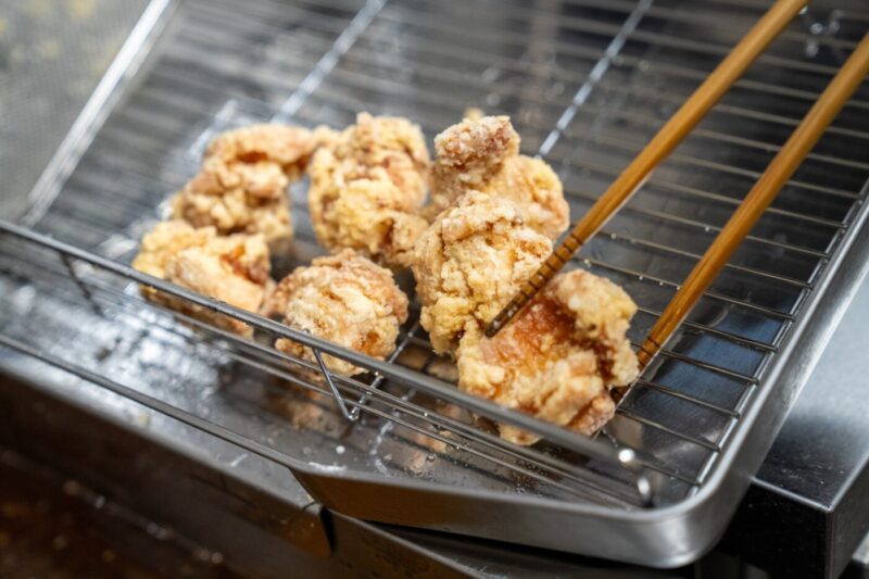 masaは“揚げ”と“焼き”
二つの熱で勝負する。